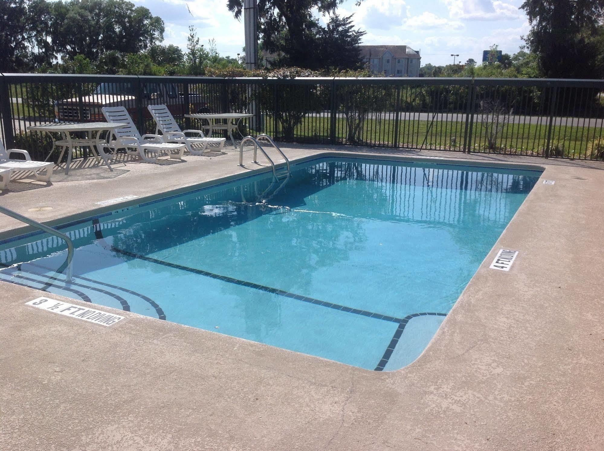 Motel Super 8 By Wyndham Brunswick South I-95 Esterno foto